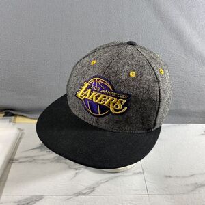 Adidas Hat Mens‎ Gray Los Angeles Lakers NBA Adjustable Ball Cap